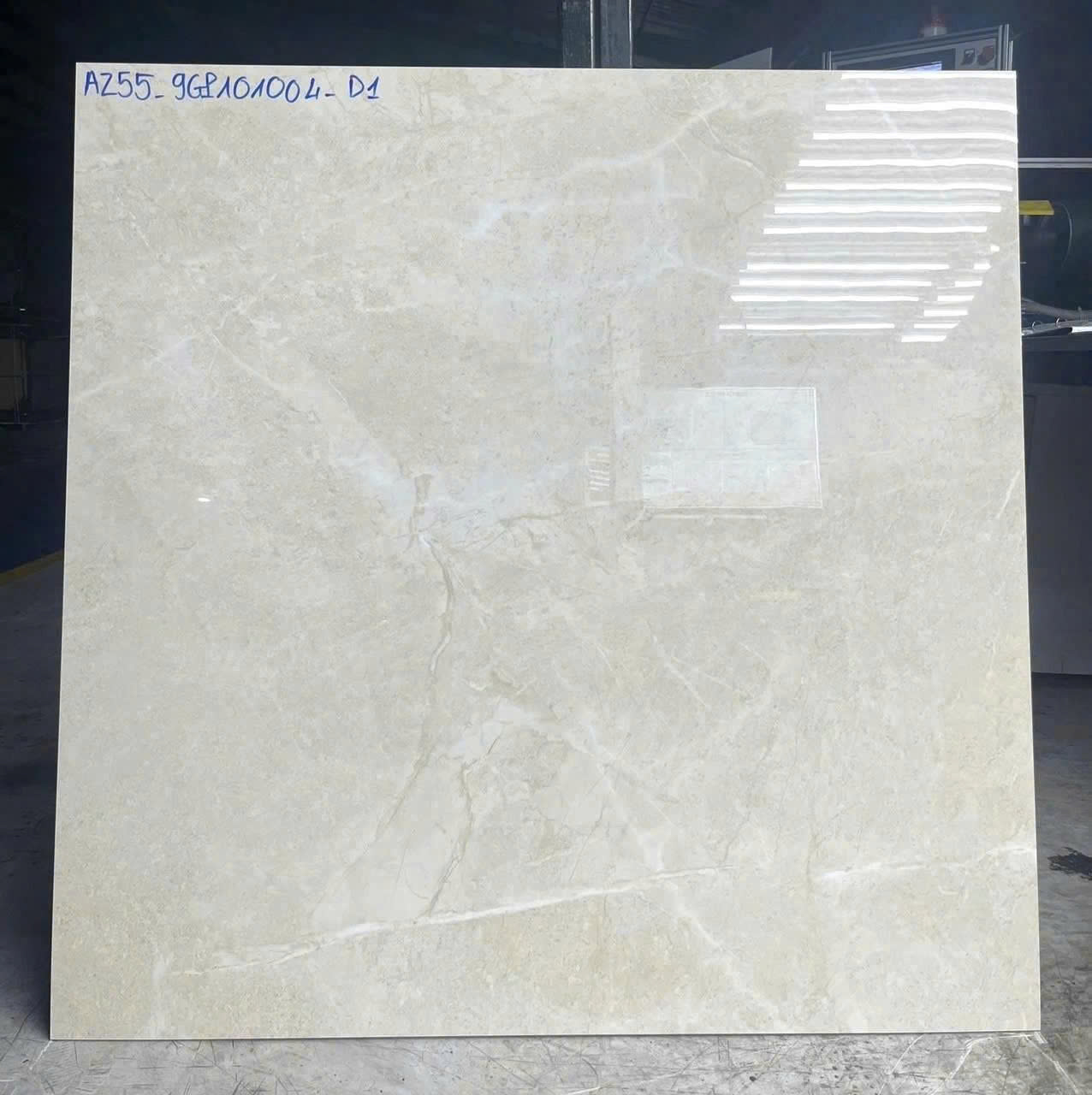 Ảnh sản phẩm Gạch men bóng xương granite AZ55-9GP101004